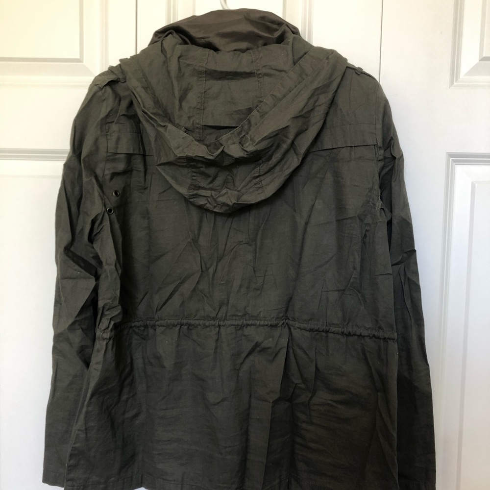 Lightweight Green Utility Jacket - Picture 2 of 3